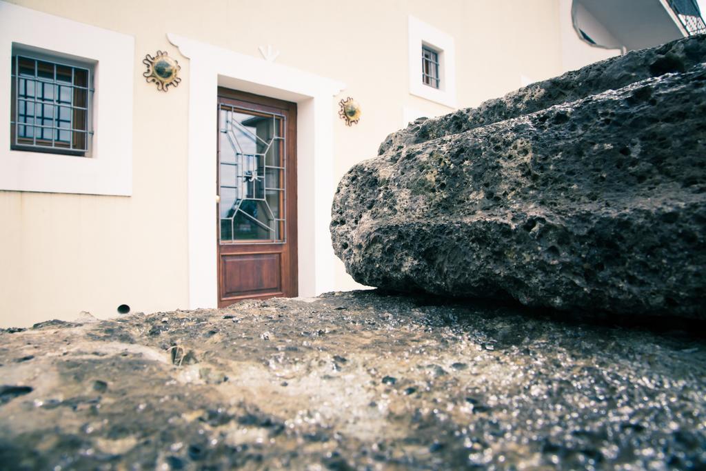 ホテル Palazzo Lauritano アジェーロラ エクステリア 写真