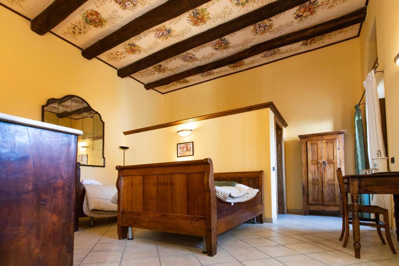 ホテル Palazzo Lauritano アジェーロラ エクステリア 写真