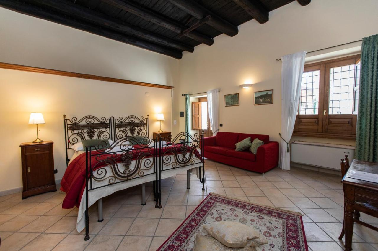 ホテル Palazzo Lauritano アジェーロラ エクステリア 写真